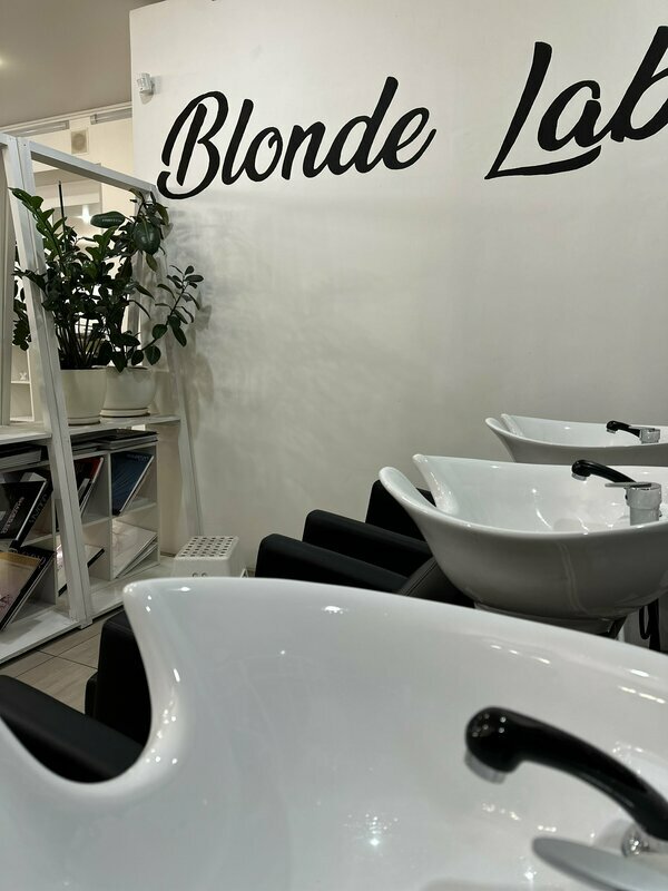 BlondeLab