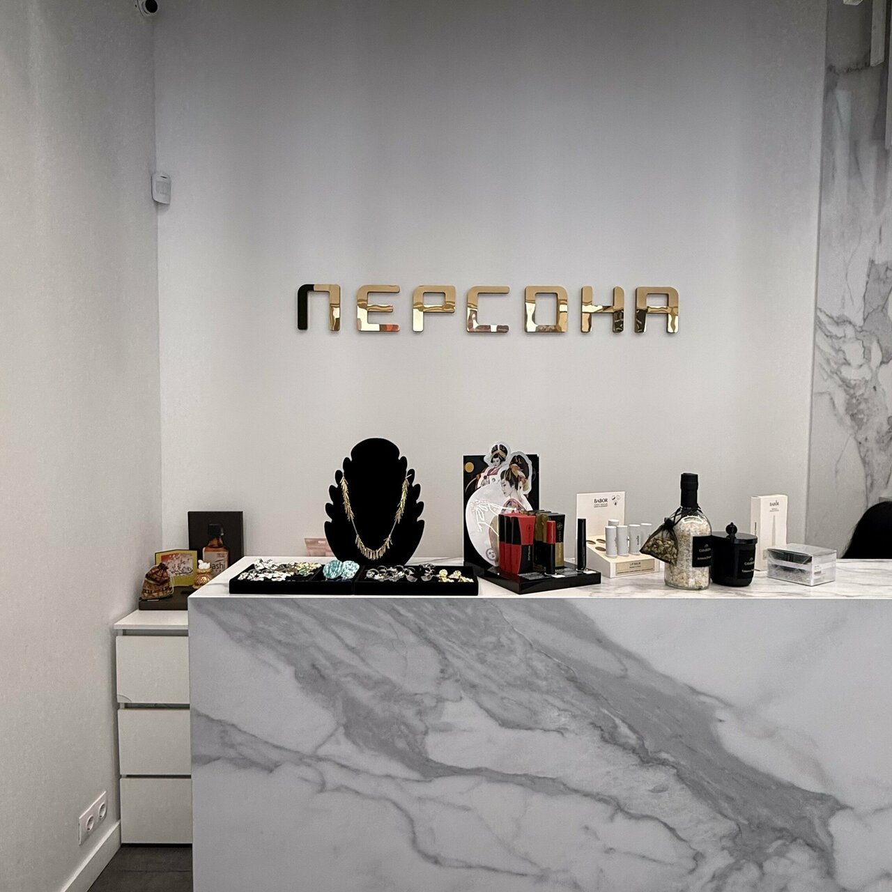 Фото салона