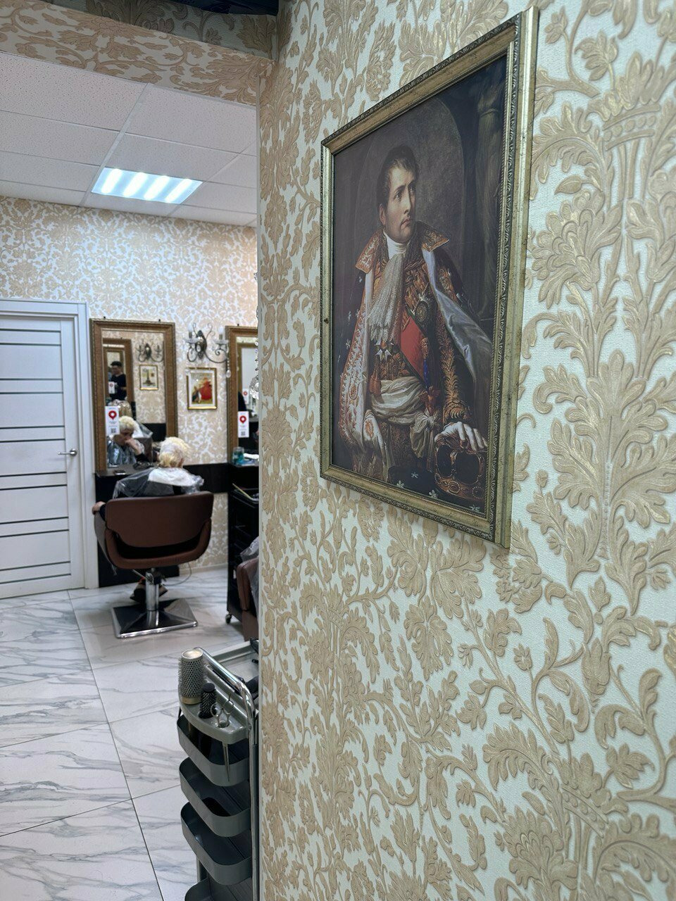Фото салона