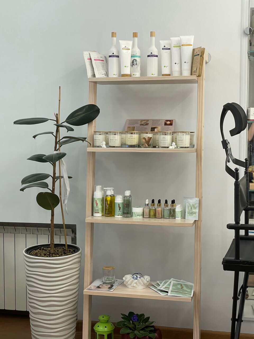 Фото салона
