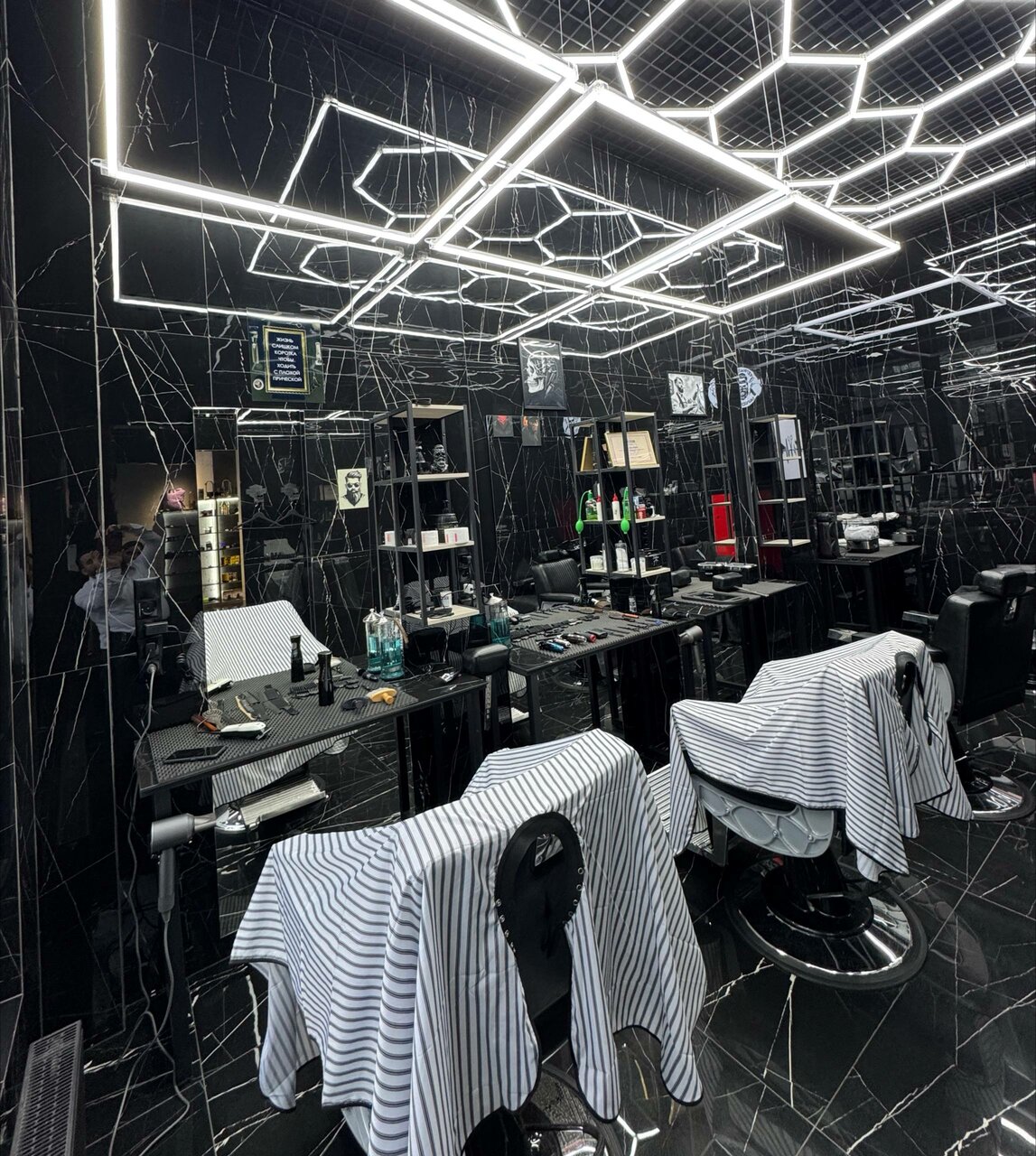 Фото салона