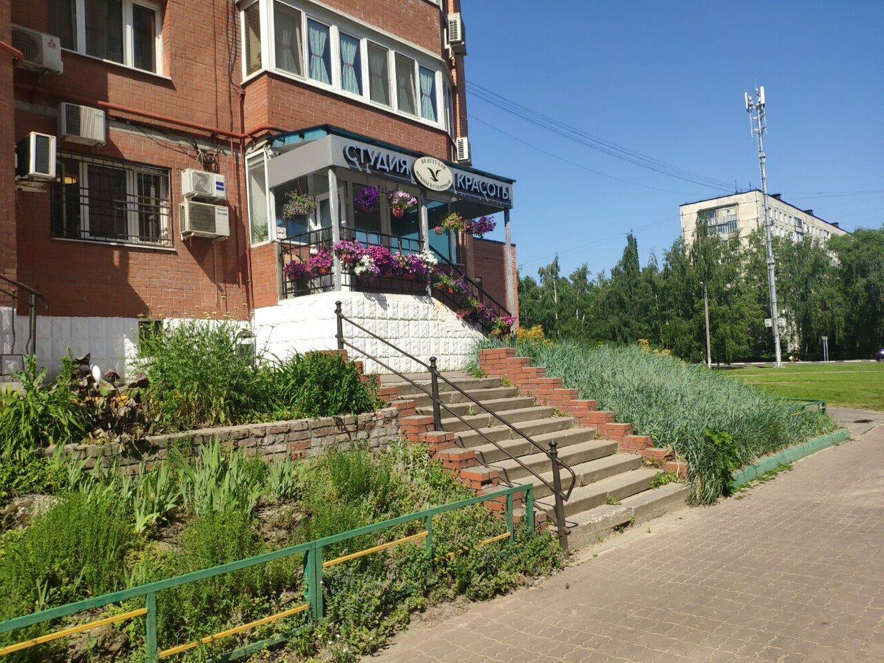 Фото салона