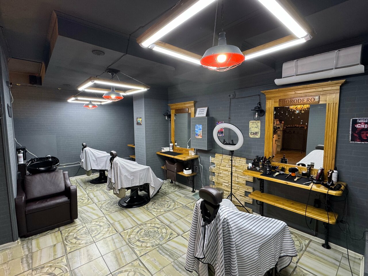 Фото салона