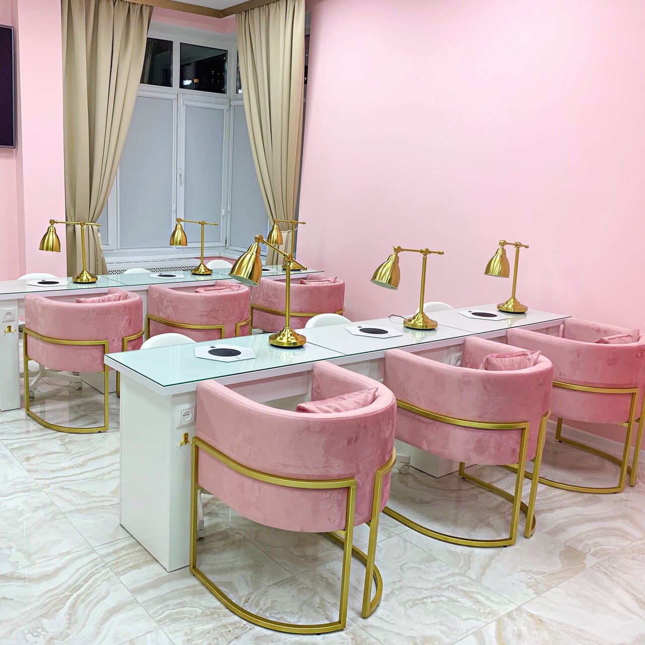 Фото салона