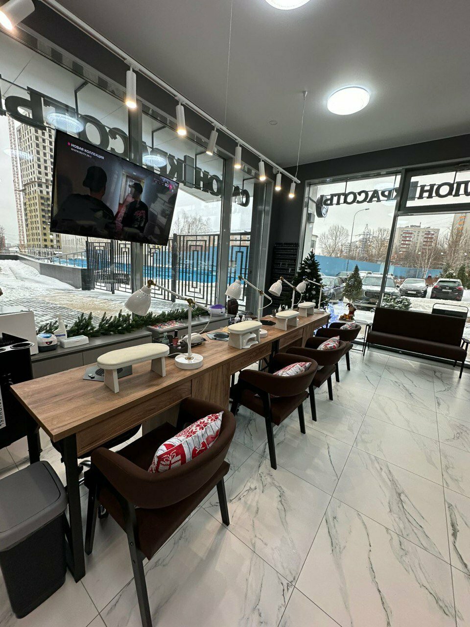 Фото салона