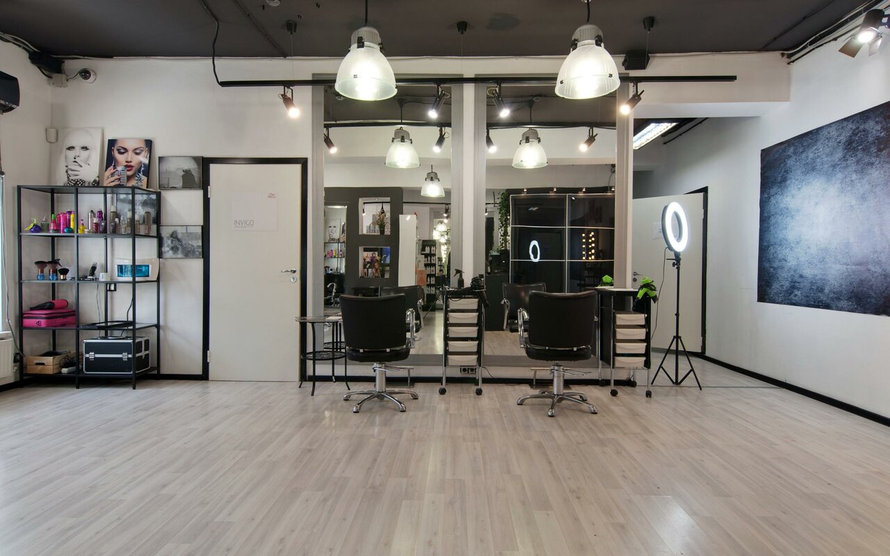 Фото салона