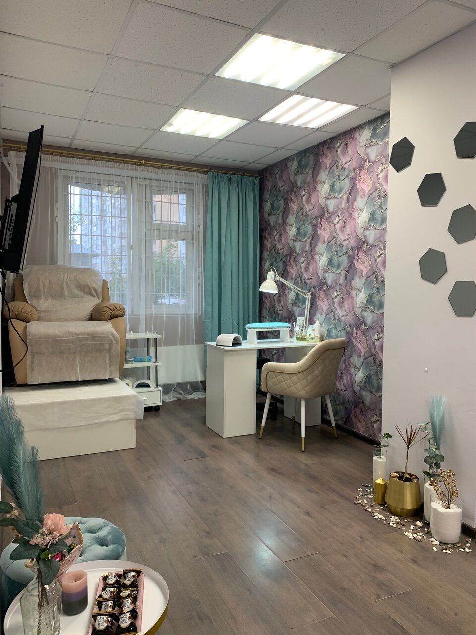 Фото салона