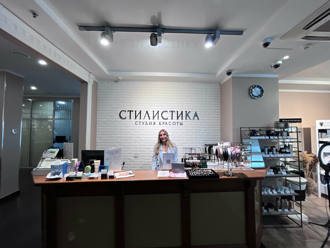 Фото салона