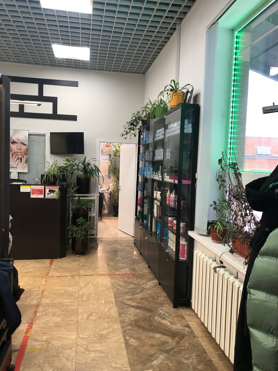 Фото салона