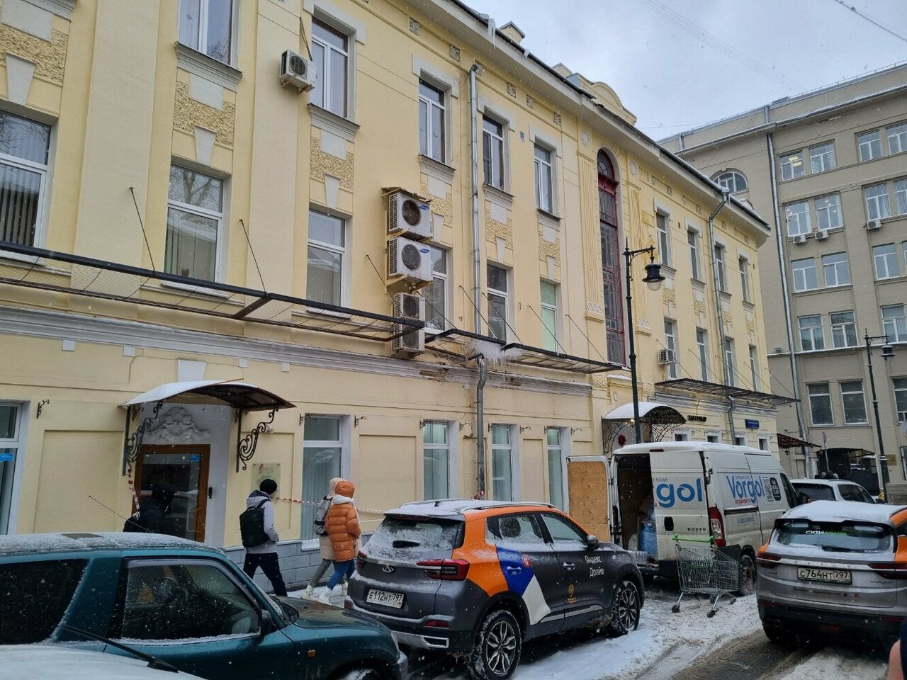 Фото салона
