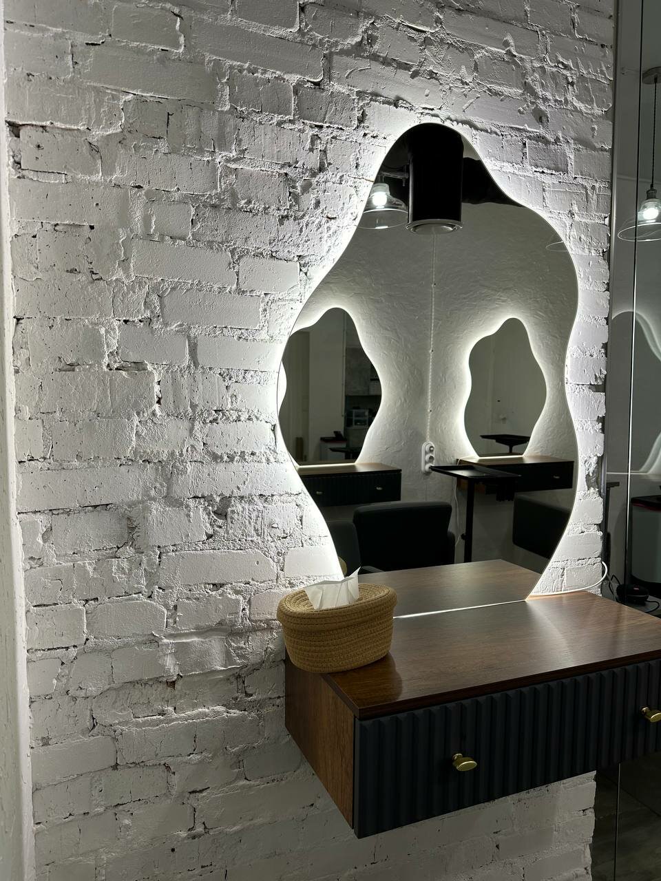 Mo. hairstudio