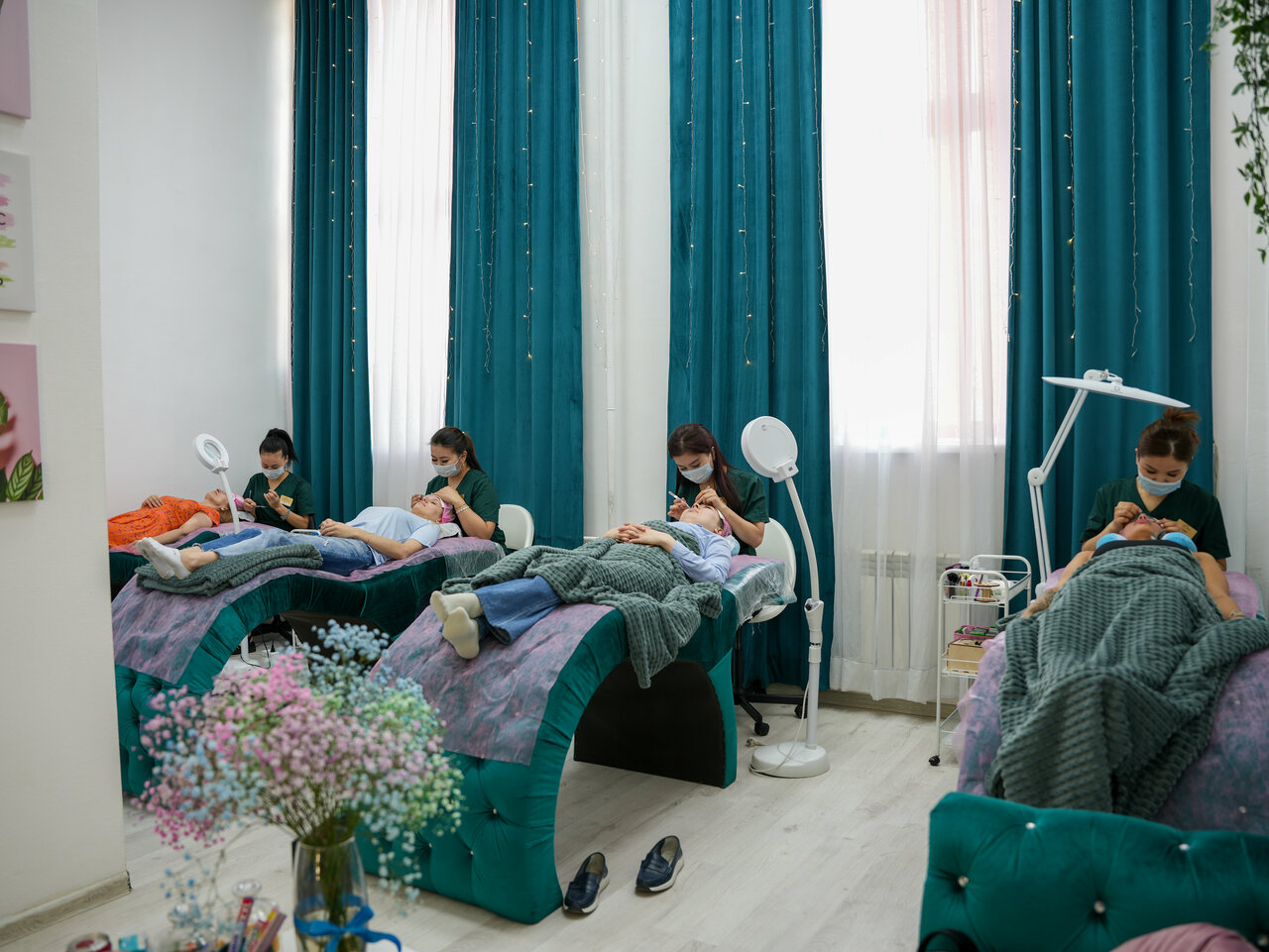Фото салона