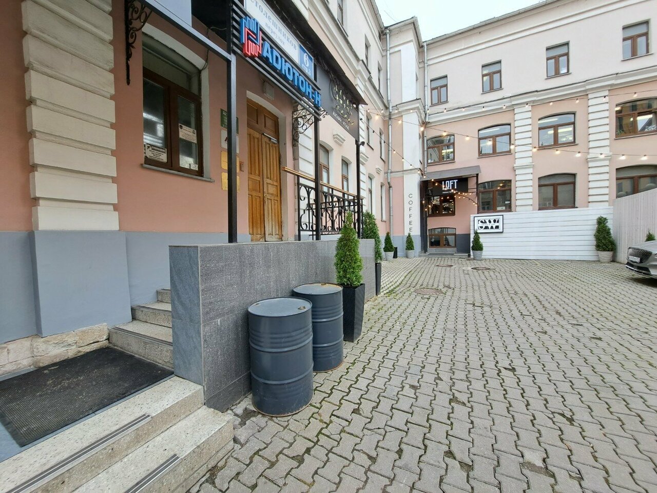 Фото салона