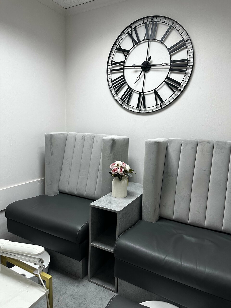 Nail Beauty Bar