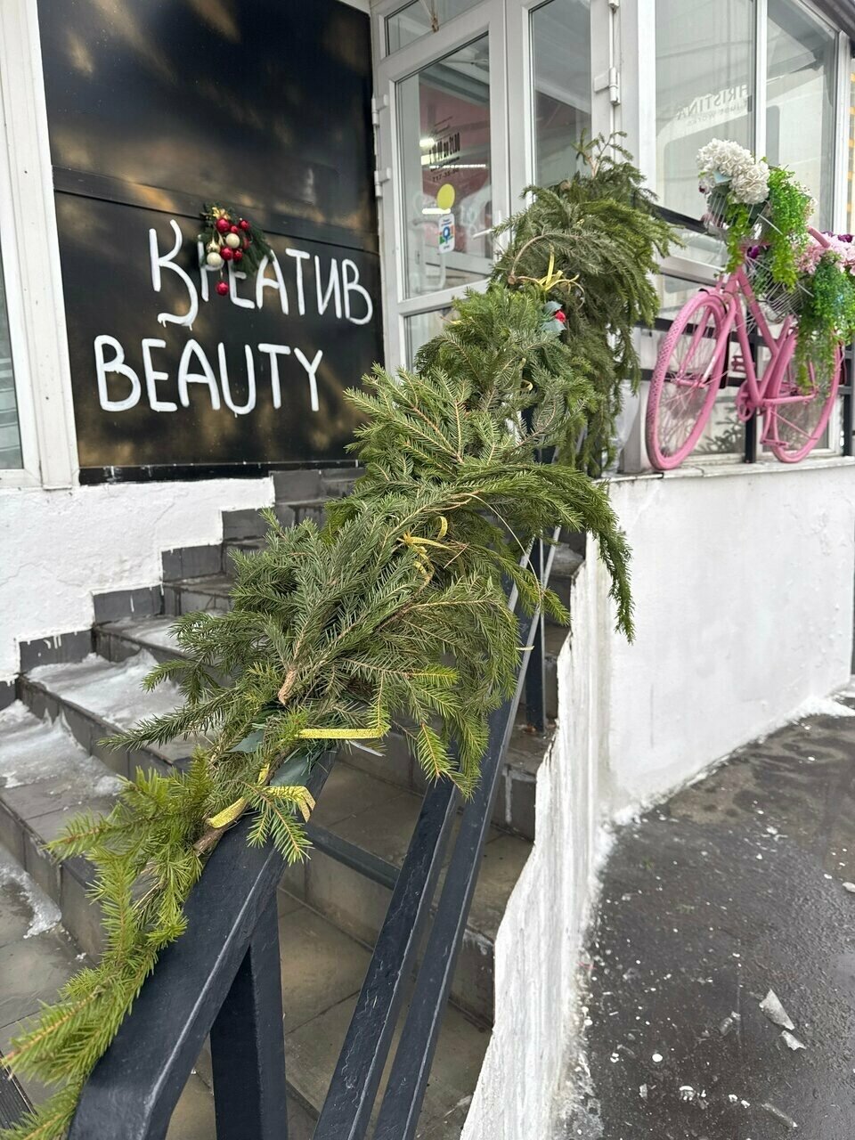Фото салона