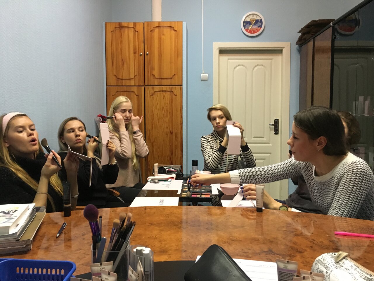 Фото салона
