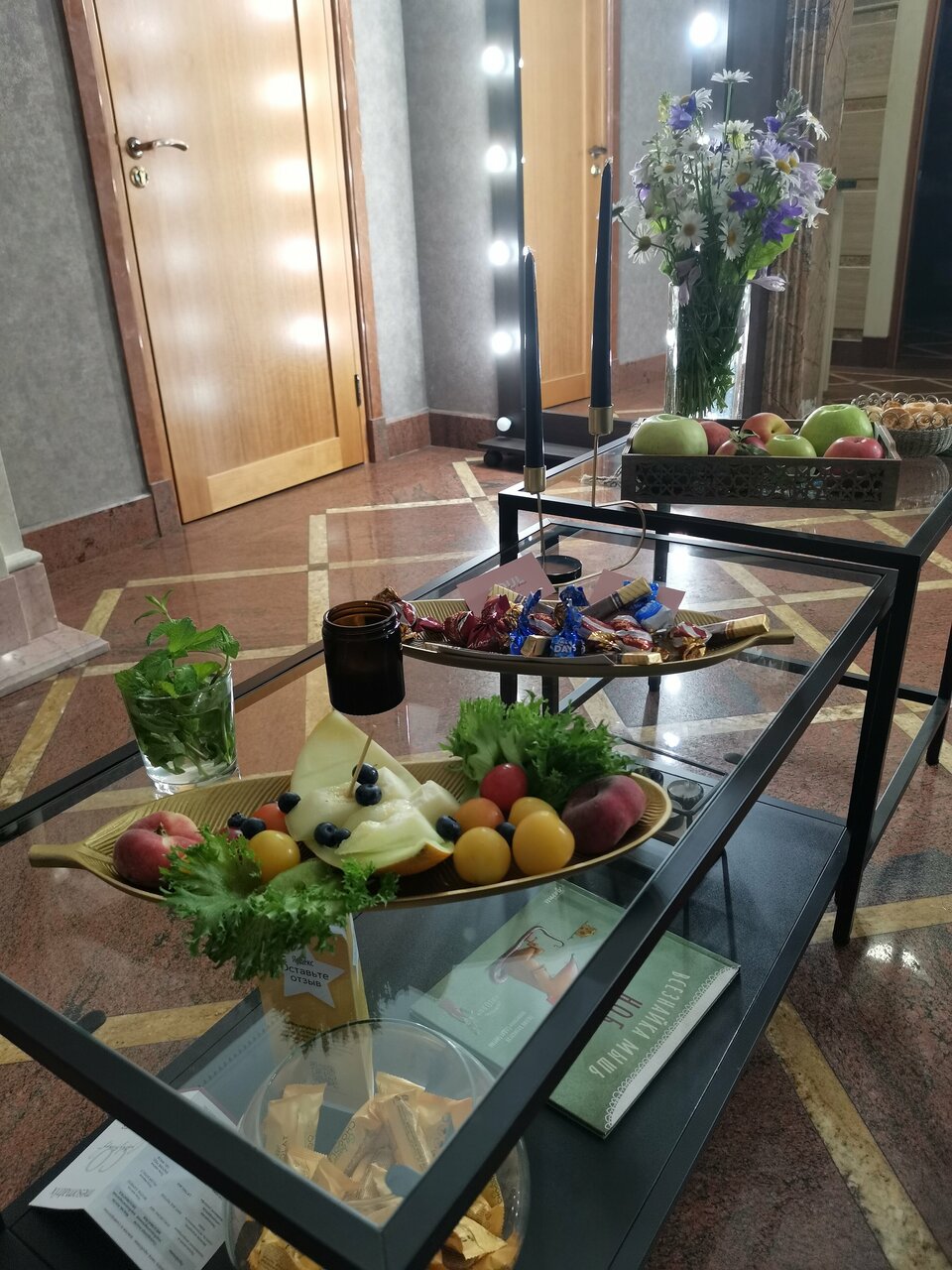 Фото салона