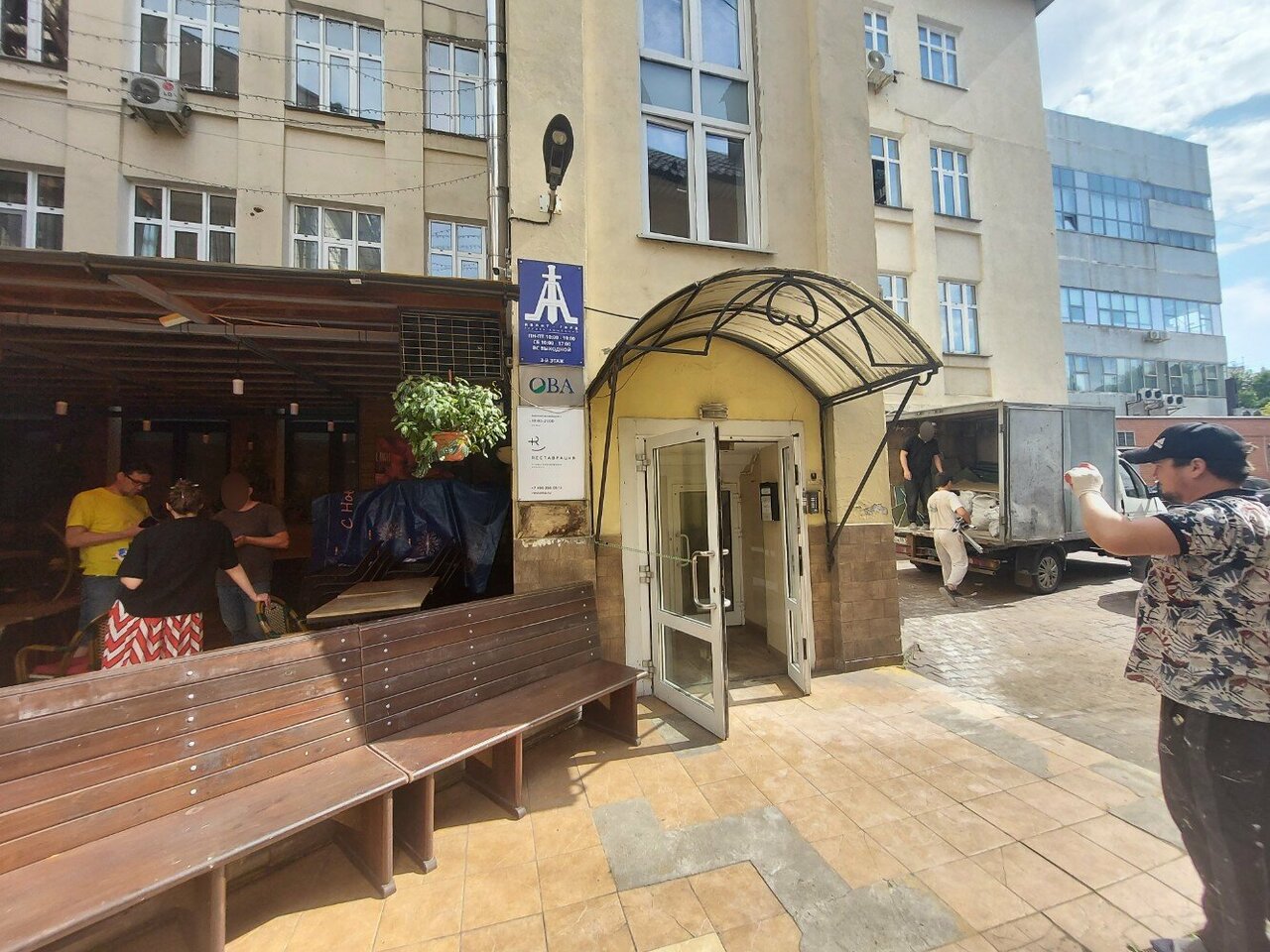 Фото салона
