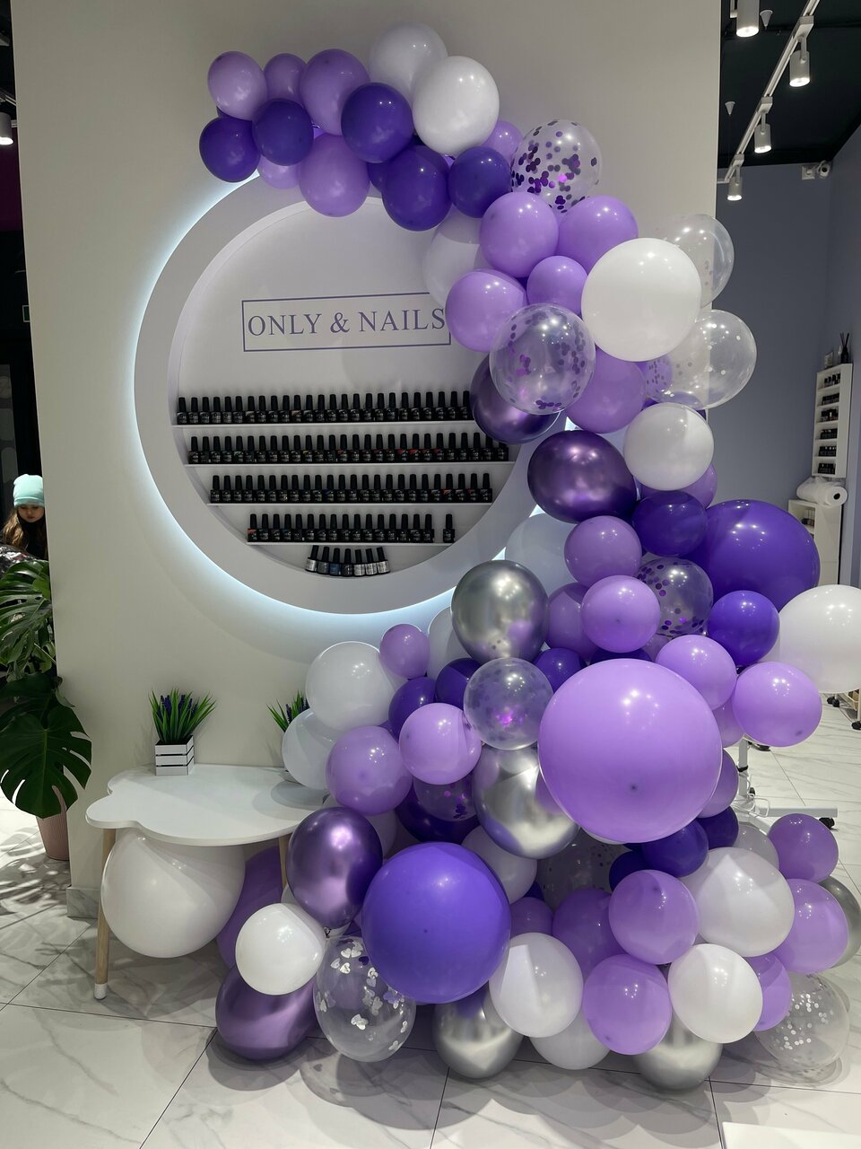 Only&nails