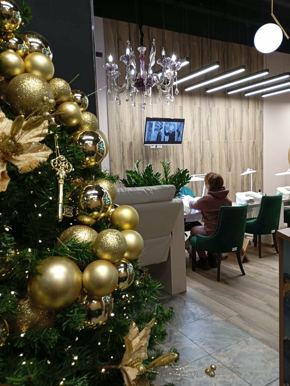 Фото салона