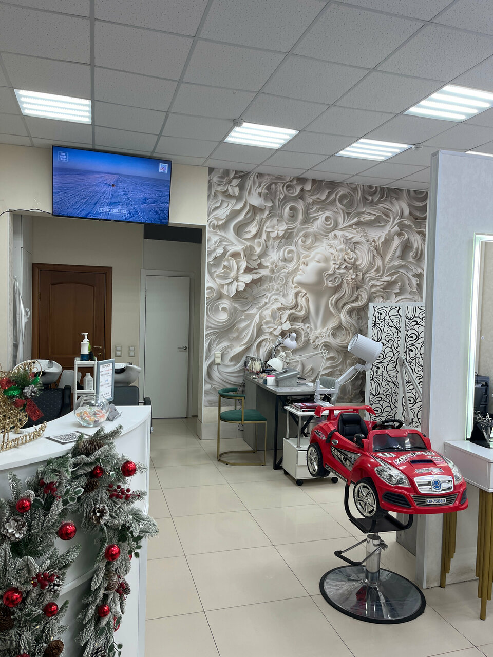 Фото салона